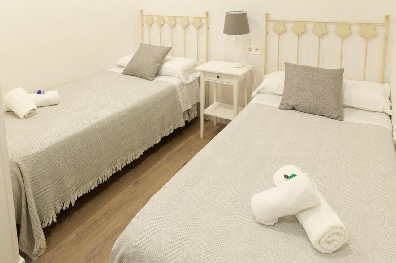 Garnata Appartement Granada Buitenkant foto